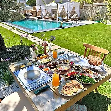 Hotel Zaena Alacati