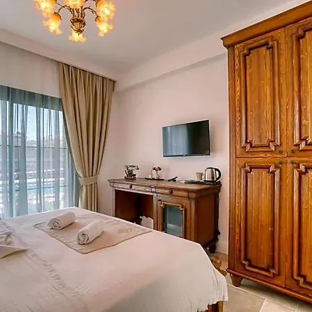 Zaena Alacati Hotel